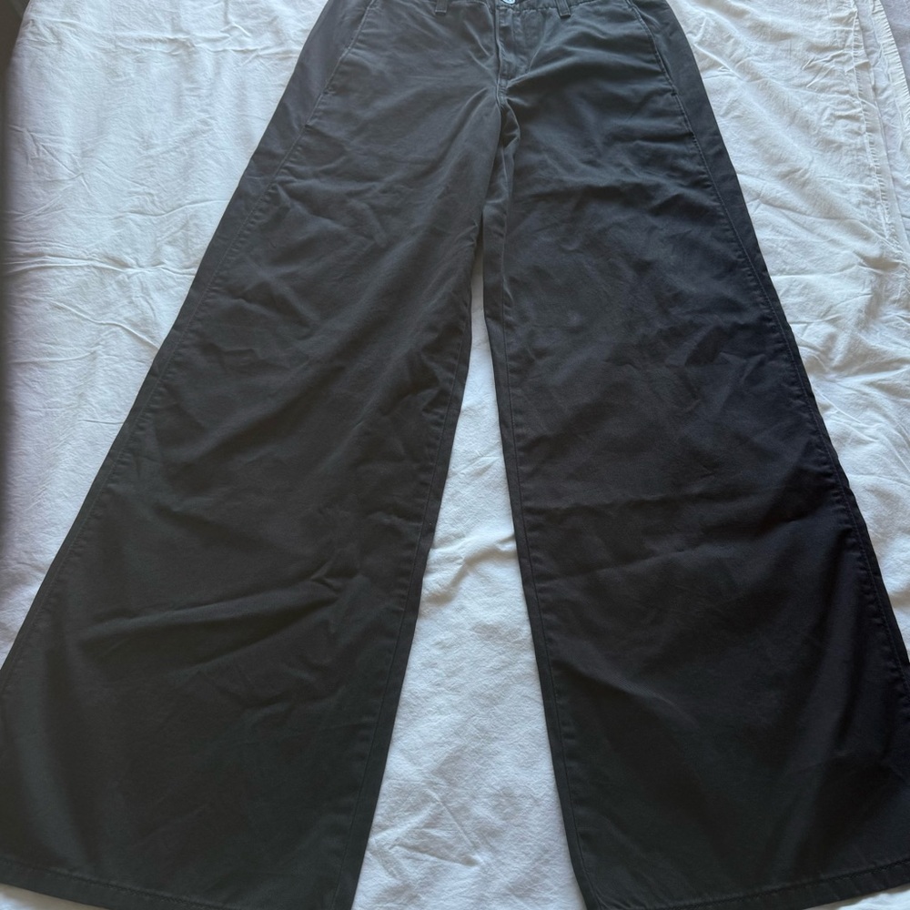 Levi's Black chinos wide leg pants